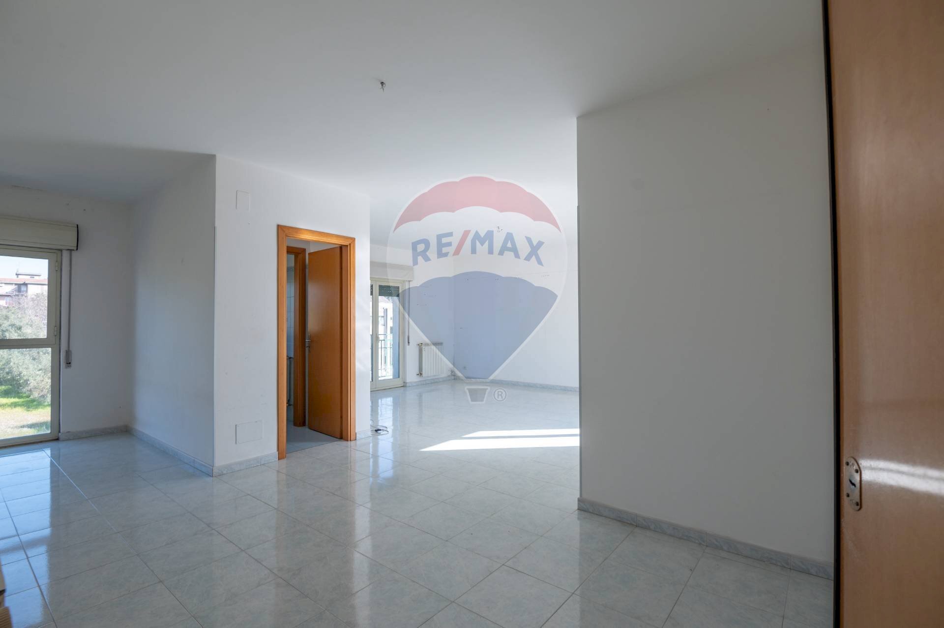 Stanza vuota - Appartamento Via Pò
 
4, Caltagirone - foto 3