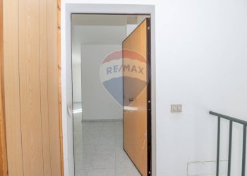 Hall / corridoio - Appartamento Via Pò
 
4, Caltagirone - foto 2