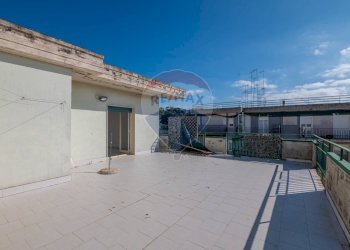 Terrazza - Appartamento Via Pò
 
4, Caltagirone - foto 32