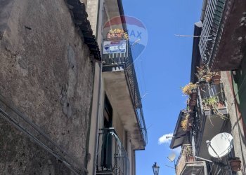 Edificio all\'aperto - Casa indipendente Randazzo - foto 33