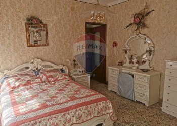 Camera / camera da letto - Quadrilocale Via Francesco Crispi
 
56, Paterno - foto 5