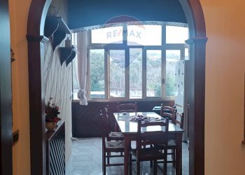 Sala da pranzo - Trilocale viale Don Minzoni
 
134, Giarre - foto 2