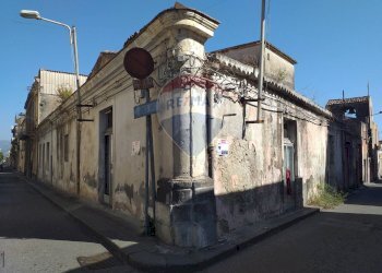 Edificio all\'aperto - Casa semi indipendente Via Carolina
 
270, Giarre - foto 24