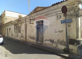 Casa all\'aperto - Casa semi indipendente Via Carolina
 
270, Giarre - foto 25