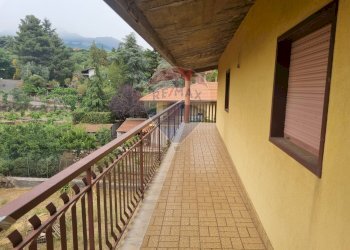 Balcone - Casa semi indipendente VIA MASSERIA LOCO GRANDE
 
SN, Ragalna - foto 6