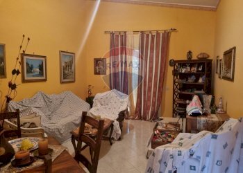 Sala da pranzo - Casa semi indipendente VIA MASSERIA LOCO GRANDE
 
SN, Ragalna - foto 11