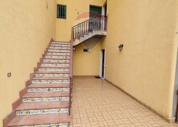 Scale - Casa semi indipendente VIA MASSERIA LOCO GRANDE
 
SN, Ragalna - foto 15