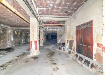 Parcheggio - Locale Commerciale via Vittorio Emanuele Orlando
 
16, Caltagirone - foto 27