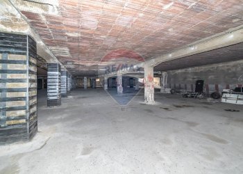 Parcheggio - Locale Commerciale via Vittorio Emanuele Orlando
 
16, Caltagirone - foto 30