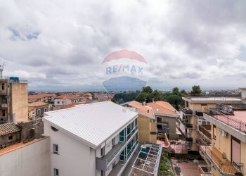 Edificio all\'aperto - Trilocale Via Guglielmo Marconi
 
12, Tremestieri Etneo - foto 7