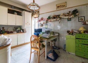 Cucina - Trilocale Via Guglielmo Marconi
 
12, Tremestieri Etneo - foto 12