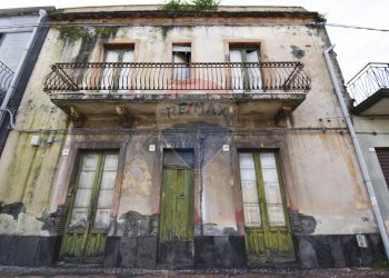 Edificio all\'aperto - Casa indipendente Via Nazionale
 
395, Acireale - foto 1