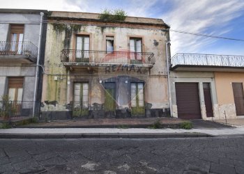 Edificio all\'aperto - Casa indipendente Via Nazionale
 
395, Acireale - foto 2