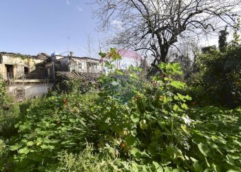 Giardino - Casa indipendente Via Nazionale
 
395, Acireale - foto 34
