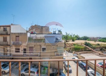 Balcone - Trilocale Piazza risorgimento
 
31, Caltagirone - foto 22