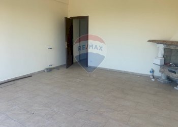 Stanza vuota - Villa a Schiera Via Calatafimi, Belpasso - foto 4