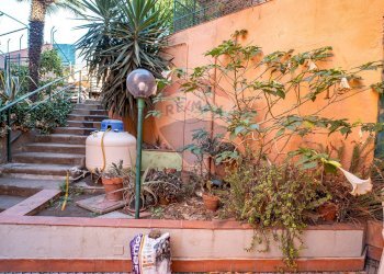 Terrazza - Bilocale Via Poggio Del Lupo
 
93, Catania - foto 9