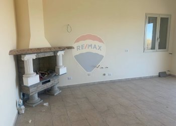 Stanza vuota - Villa a Schiera Via Calatafimi, Belpasso - foto 1