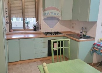 Cucina - Bilocale via giuseppe garibaldi
 
224, Calatabiano - foto 4