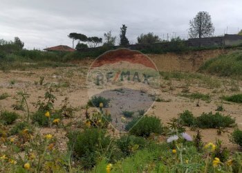 Vista delle montagne - Agricultural land Contrada San Demetrio Coda Di Volpe - Collina Primosole
 
snc, Catania - photo 4