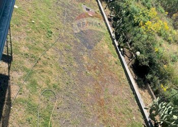 Vista delle montagne - Casa semi indipendente Via Calatafimi
 
snc, Belpasso - foto 14