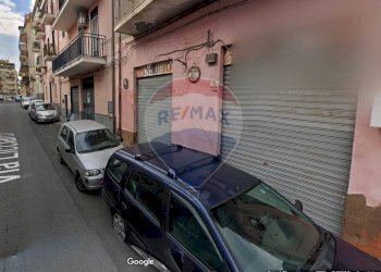 Edificio all\'aperto - Box via Licciardi
 
13F, Catania - foto 10