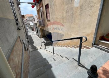 Scale - Box VIA FURNARI, Santa Maria di Licodia - foto 7