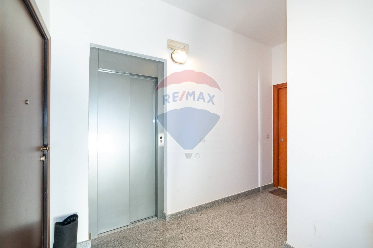 Stanza vuota - Trilocale Via Umberto
 
I, Roccalumera - foto 2