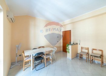 Sala da pranzo - Trilocale Via Umberto
 
I, Roccalumera - foto 5