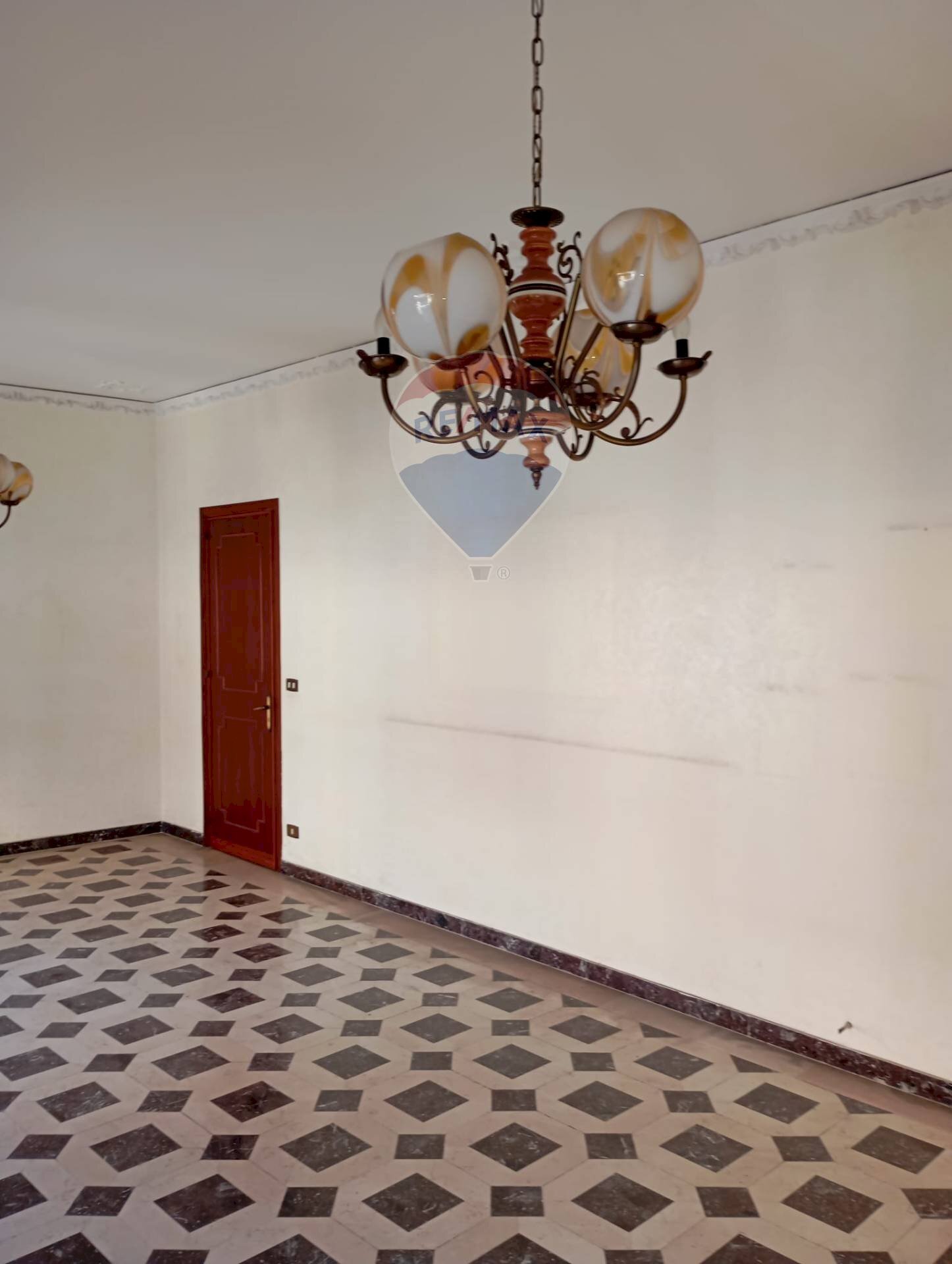 Stanza vuota - Quadrilocale Via Bruno Buozzi
 
80, Misterbianco - foto 2