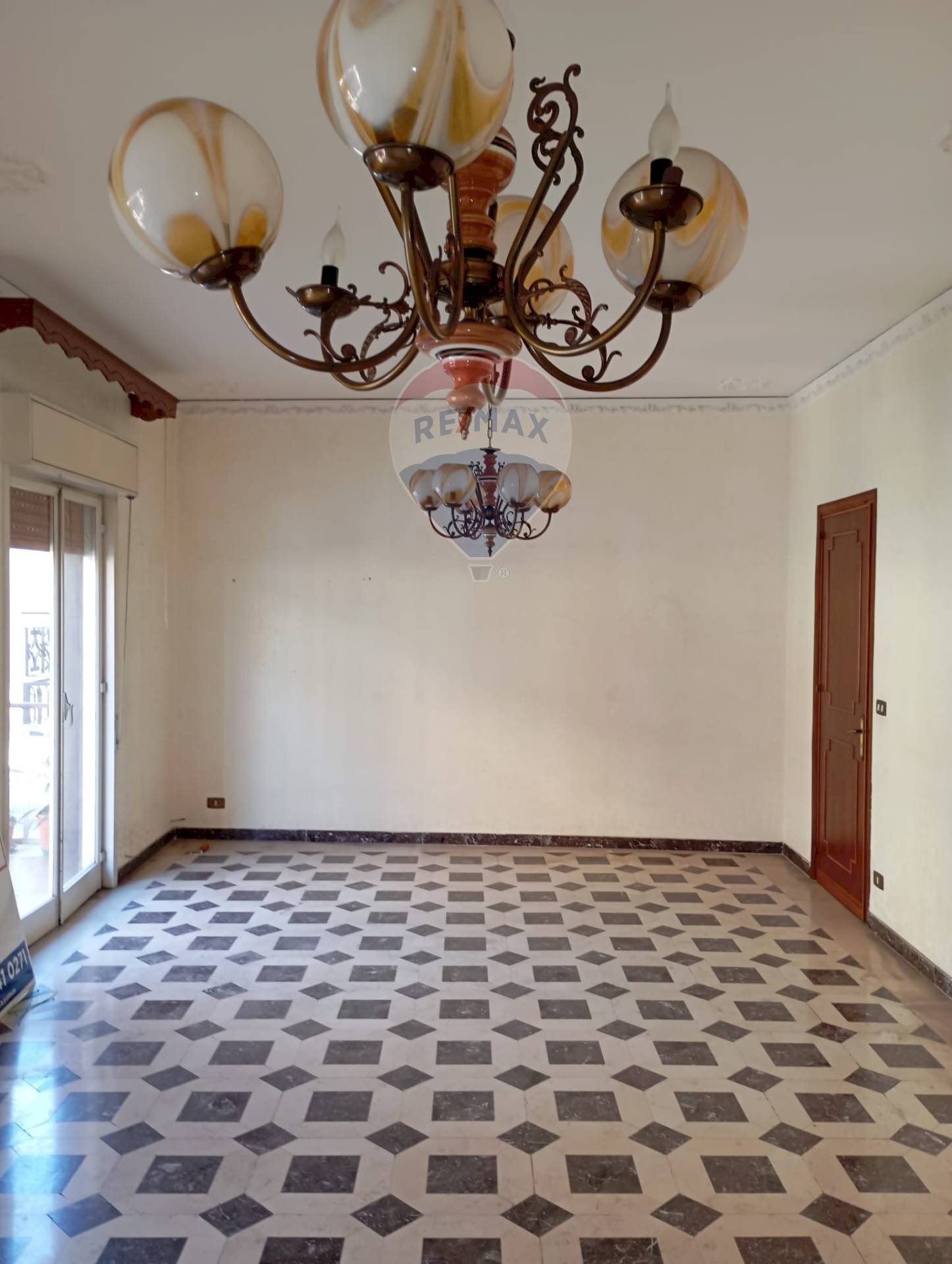 Stanza vuota - Quadrilocale Via Bruno Buozzi
 
80, Misterbianco - foto 3