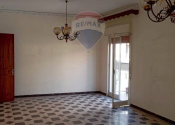 Stanza vuota - Quadrilocale Via Bruno Buozzi
 
80, Misterbianco - foto 5