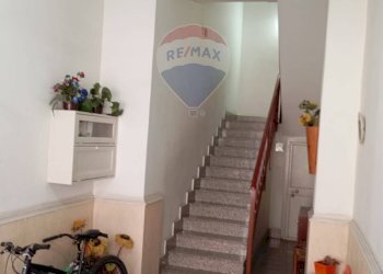 Scale - Quadrilocale Via Bruno Buozzi
 
80, Misterbianco - foto 10