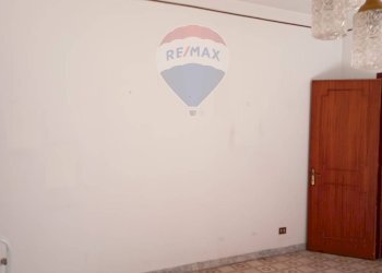 Stanza vuota - Quadrilocale Via Bruno Buozzi
 
80, Misterbianco - foto 22