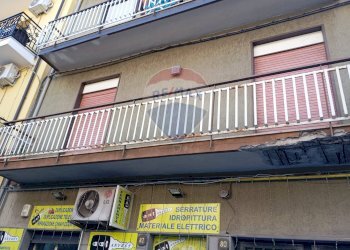 Edificio all\'aperto - Locale Commerciale Via Bruno Buozzi
80, Misterbianco - foto 3