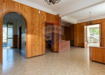 Stanza vuota - Villa via la nunziatella
 
15, Mascalucia - foto 19