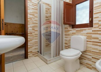 Bagno - Villa via la nunziatella
 
15, Mascalucia - foto 24