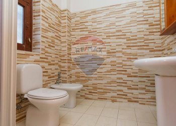 Bagno - Villa via la nunziatella
 
15, Mascalucia - foto 25