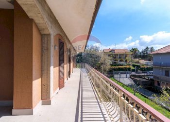 Balcone - Villa via la nunziatella
 
15, Mascalucia - foto 45