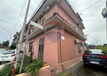 Casa all\'aperto - Appartamento Via marchese di casalotto
 
82, Aci Sant'Antonio - foto 2