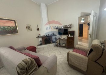 Soggiorno - Appartamento via marchese di casalotto
 
82, Aci Sant'Antonio - foto 20