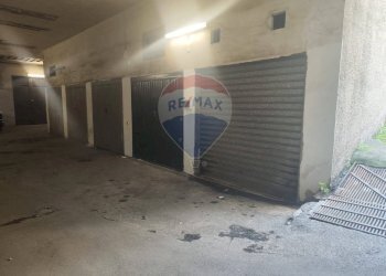 Parcheggio - Box Via Nazionale
 
32, Aci Castello - foto 2