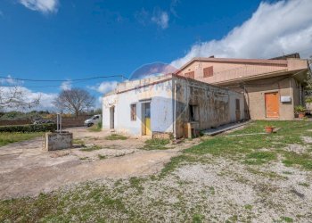 Casa all\'aperto - Villa Via Manfredi Modica
 
59, Caltagirone - foto 28