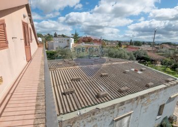 Edificio all\'aperto - Villa Via Manfredi Modica
 
59, Caltagirone - foto 69