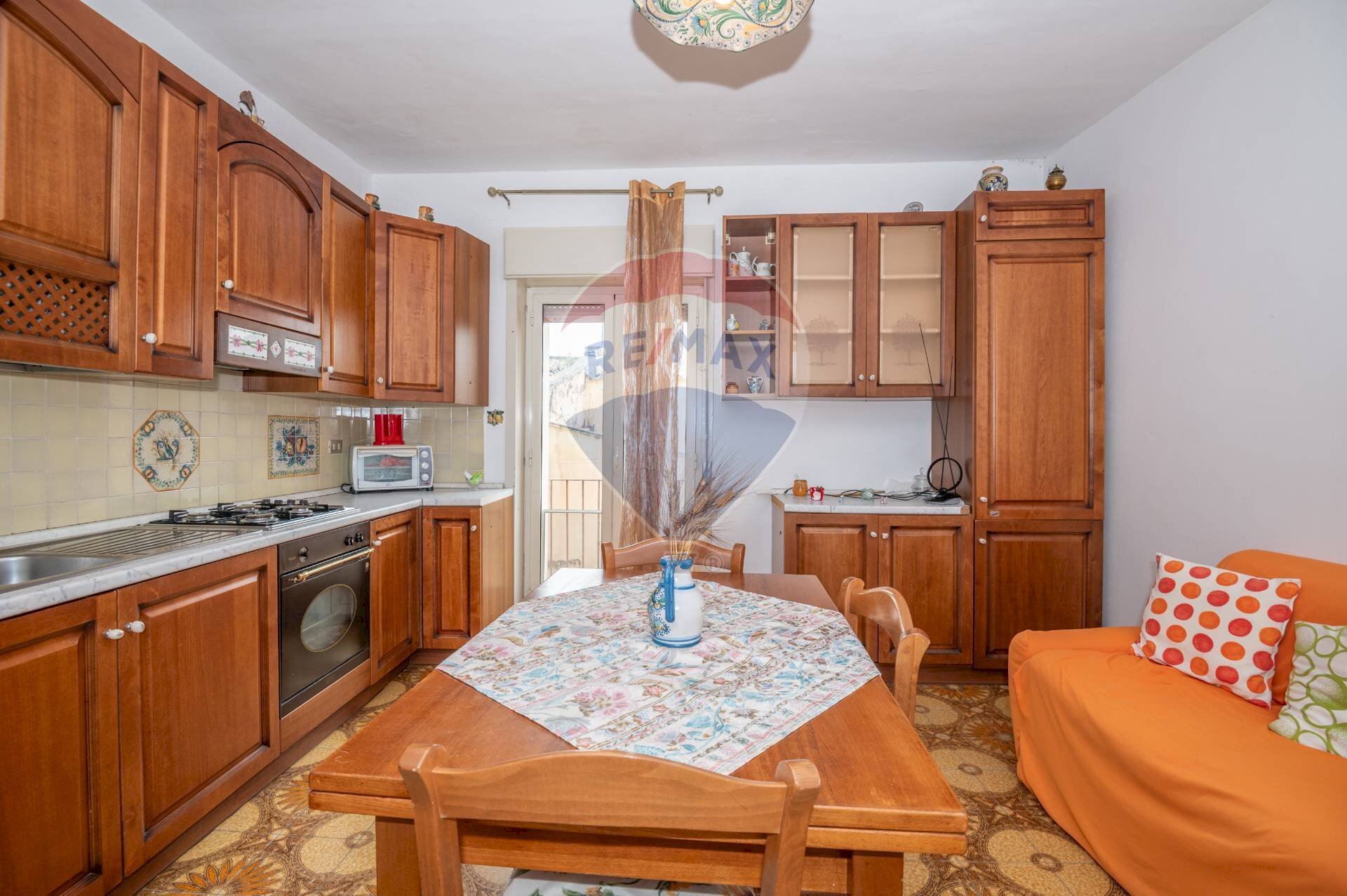 Cucina - Quadrilocale Via Ragona
 
37, Caltagirone - foto 1