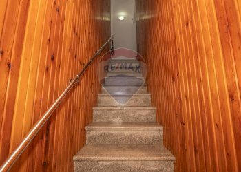 Scale - Quadrilocale Via Ragona
 
37, Caltagirone - foto 7