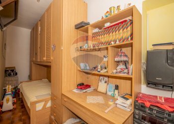 Camera / camera da letto - Quadrilocale Via Ragona
 
37, Caltagirone - foto 13