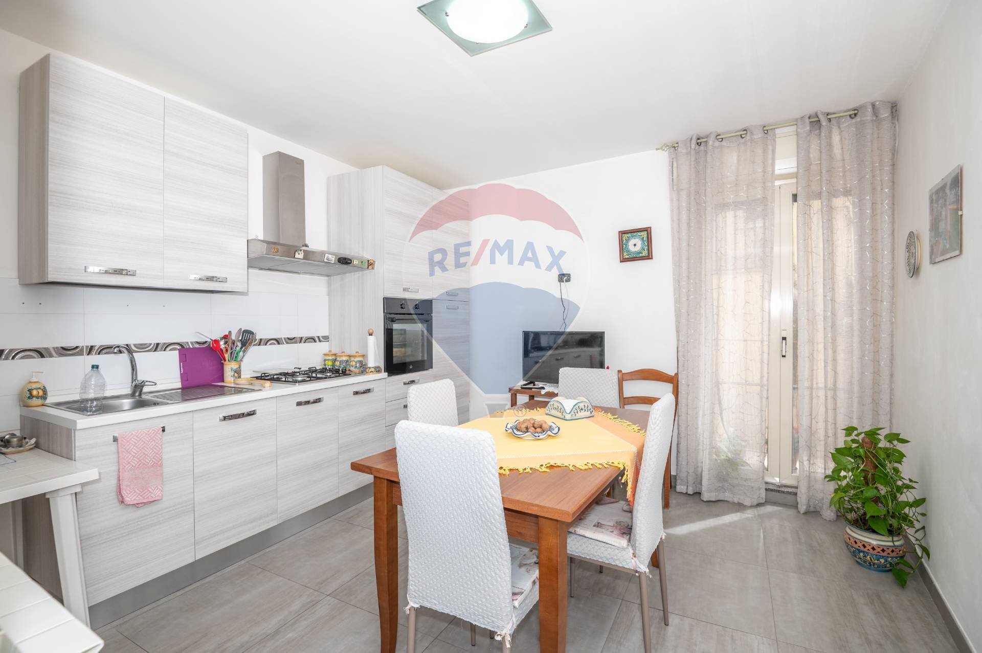 Cucina - Casa indipendente Via Ragona
 
37, Caltagirone - foto 1