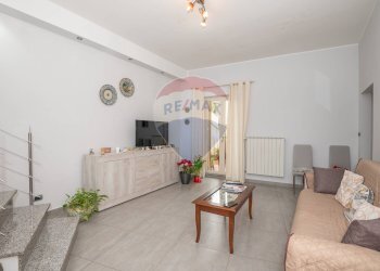 Soggiorno - Casa indipendente Via Ragona
 
37, Caltagirone - foto 4
