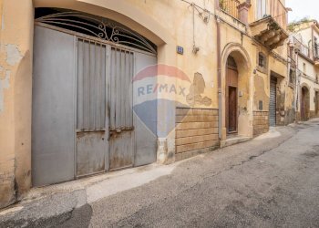 Edificio all\'aperto - Casa indipendente Via Ragona
 
37, Caltagirone - foto 38